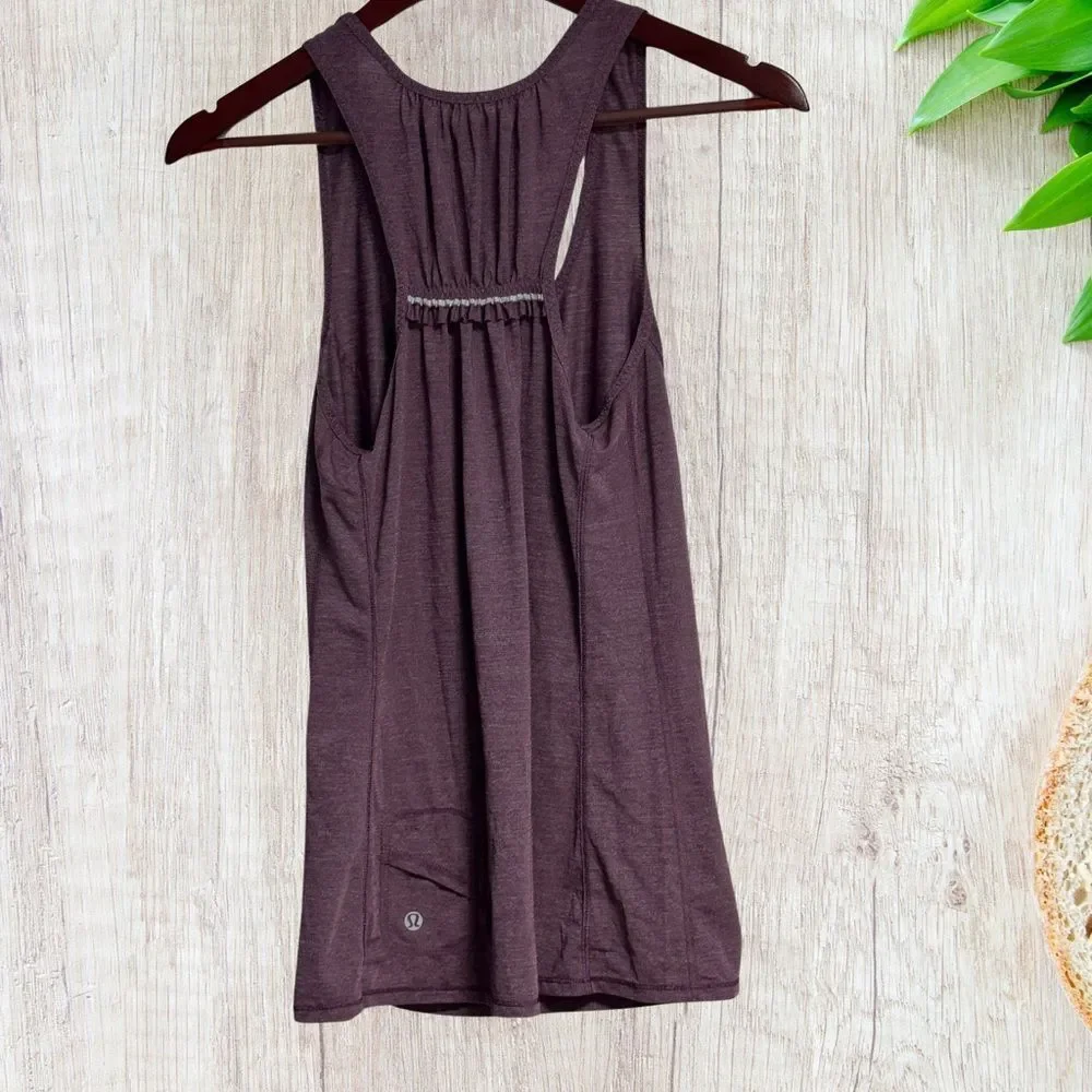 Lululemon Womens Run: Silver Bullet Sleeveless Tech‎ Tank EST Sz4 Purple W1852S